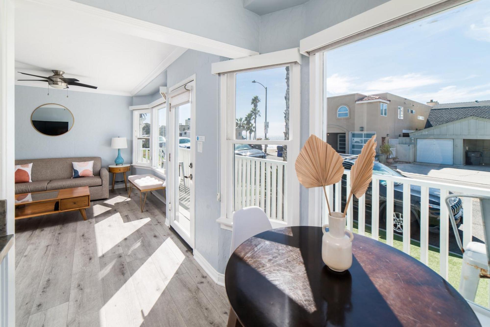 Pacific Bungalow In Oceanside With Backyard & Tiny House 外观 照片