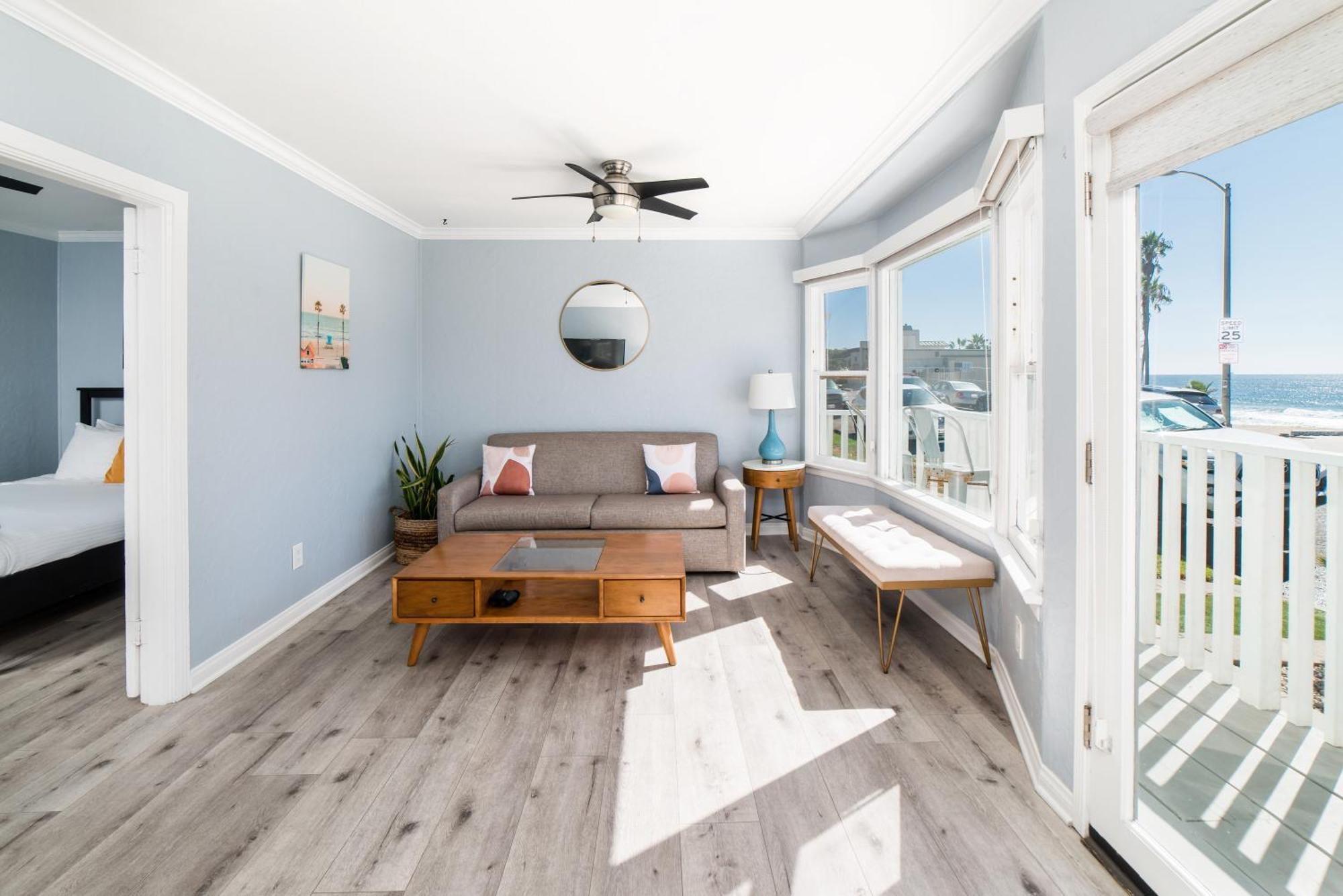 Pacific Bungalow In Oceanside With Backyard & Tiny House 外观 照片