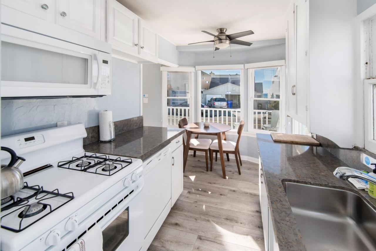 Pacific Bungalow In Oceanside With Backyard & Tiny House 外观 照片